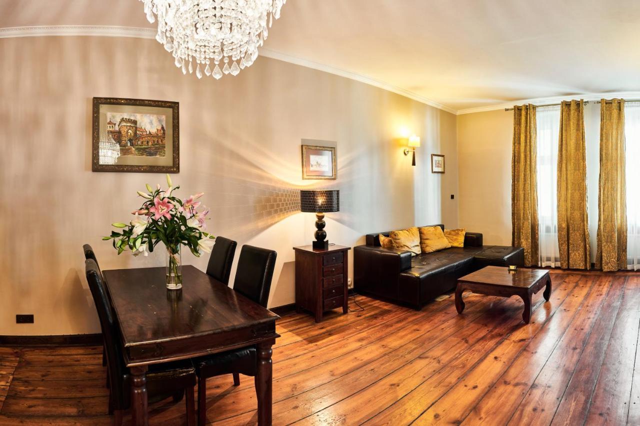 Apartamenty Chleb I Wino Торунь Екстер'єр фото