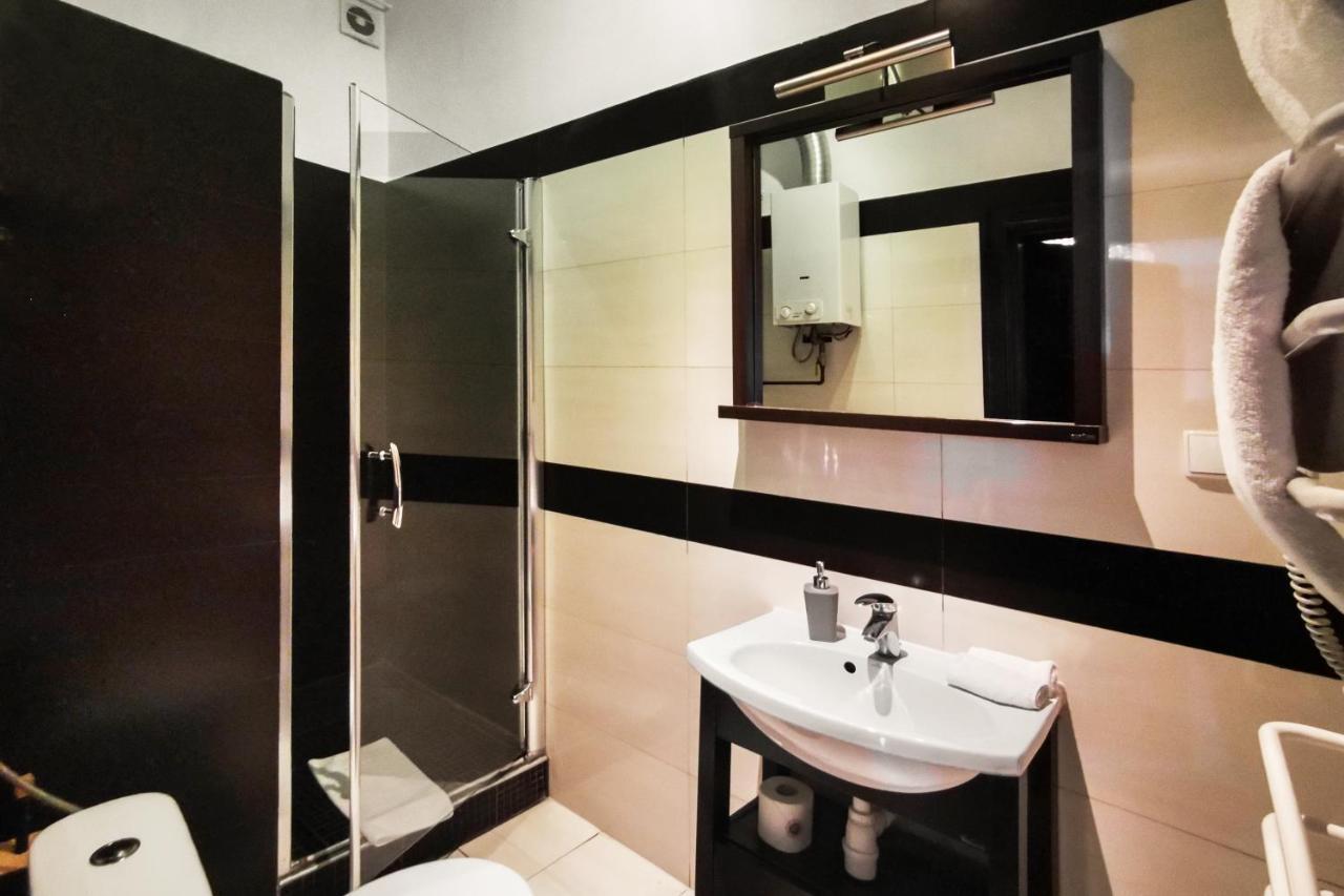 Apartamenty Chleb I Wino Торунь Екстер'єр фото