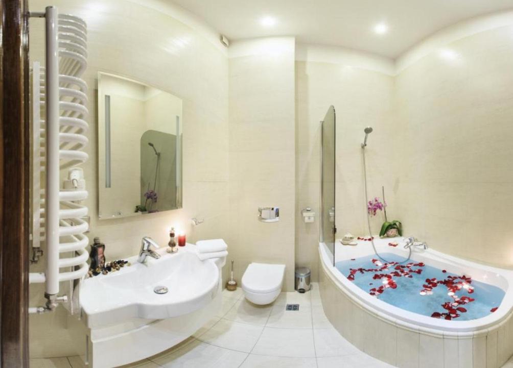 Apartamenty Chleb I Wino Торунь Екстер'єр фото