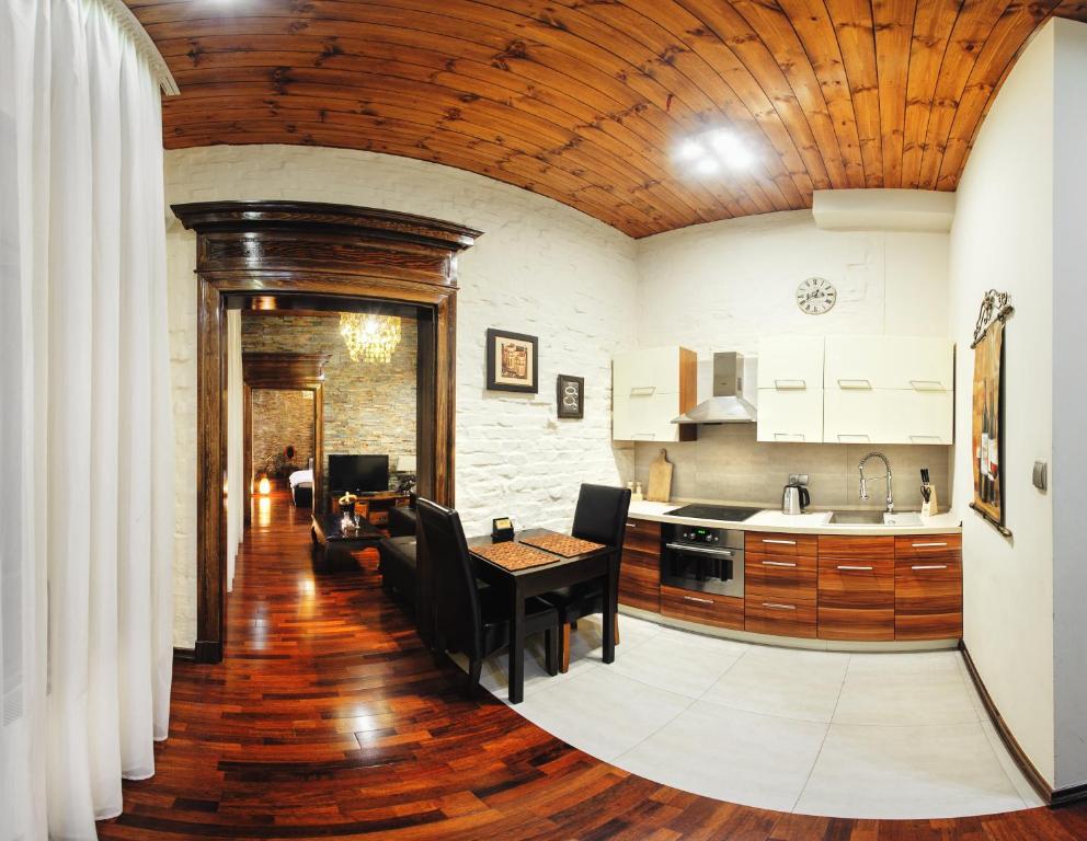 Apartamenty Chleb I Wino Торунь Екстер'єр фото